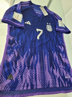 Camiseta adidas Argentina HeatRdy Suplente Violeta De Paul 7 2022 2023 Parches Qatar - Roda Indumentaria