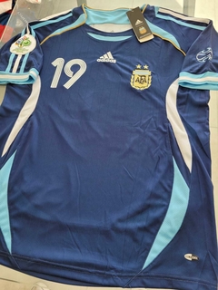 Camiseta adidas Retro Argentina Suplente Azul 2006 Messi #19 - Roda Indumentaria