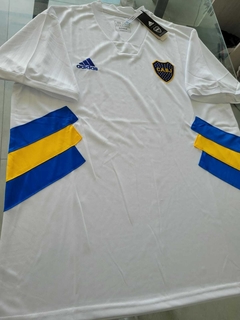 Camiseta Adidas Icons Boca Blanca 2022 2023 en internet