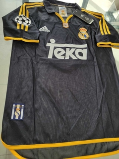 Camiseta adidas Real Madrid Retro Negra Redondo 6 1998 1999 - Roda Indumentaria