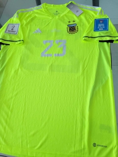 #OUTLET - Camiseta Argentina Fluor Dibu Martinez 23 Matchday Vs Francia 2022 en internet