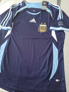 Camiseta adidas Argentina Retro Suplente Azul 2006 - comprar online