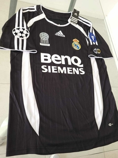 Camiseta Adidas Retro Real Madrid Negra Ronaldo 9 2006 2007 - Roda Indumentaria