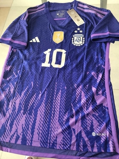 Camiseta adidas Argentina HeatRdy Suplente Violeta Parche Campeon Messi 10 2022 2023 3 Estrellas - comprar online