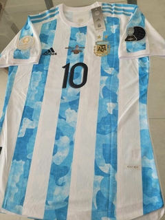 Camiseta adidas Argentina Titular 2021 2022 HeatRdy Match #10 Messi Parches Copa America + Matchday Final vs Brasil - comprar online