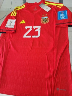 Camiseta adidas Argentina Arquero Roja Dibu Martinez 23 2022 2023 Qatar en internet