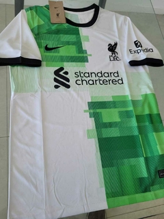 Camiseta Nike Liverpool Suplente Blanca y Verde Mac Allister 10 2023 2024 - Roda Indumentaria