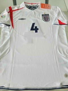 Camiseta Umbro Retro Inglaterra Retro Titular Gerrard 4 2006 Parches Mundial - comprar online