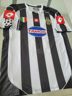 Camiseta Lotto Juventus retro Titular Trezeguet 17 2003 2004 - Roda Indumentaria