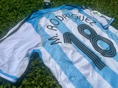 Camiseta adidas Retro Argentina Titular 2006 Maxi Rodriguez 18 - tienda online