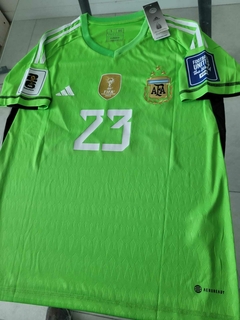 Camiseta adidas Argentina Arquero Verde Dibu Martinez 23 2022 2023 3 Estrellas Parche Campeon Qatar en internet