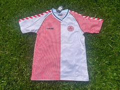 Camiseta Hummel Dinamarca Retro Roja Suplente 1986 Laudrup #11