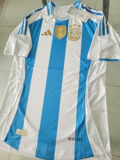 Camiseta adidas Argentina HeatRdy Titular Parche Campeon 2024 2025 3 Estrellas Copa America Match - comprar online