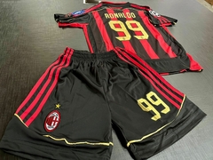 Kit Niño Camiseta + Short Adidas Retro Milan Titular Ronaldo 99 2006 en internet