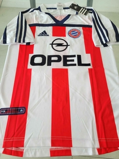 Camiseta adidas Retro Bayern Munich Titular Maradona 10 2001 Despedida Matthaus - comprar online