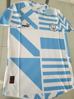 Camiseta Puma Manchester City Prematch Blanca y Celeste 2023 2024 en internet