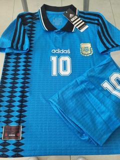Kit Niño Camiseta + Short Argentina Azul Maradona 10 1994 - comprar online