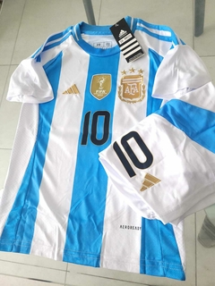 Kit Niño Camiseta + Short Argentina 3 Estrellas Titular Messi 10 2024 2025 Parche Campeon Copa America 2024 - comprar online