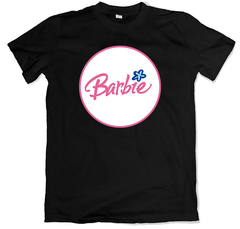 Remera retro barbie negra