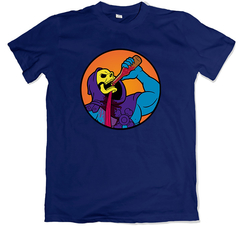 Remera dibujos animados retro he-man and the masters of the universe drinking skeletor azul marino