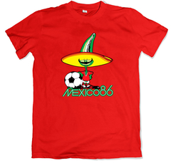 Remera retro mundial futbol mexico 86 mascota pique roja