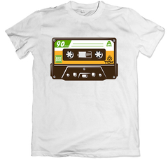 Remera retro argentino cassette tdk marron