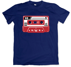 Remera retro argentino cassette tdk rojo