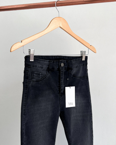 JEAN SKINNY CHARLES (8277)