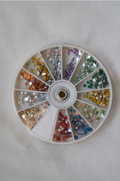 Sparkle circle - piedritas/strass con formas y colores surtidos