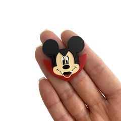 Aplique Mickey Drácula Halloween Acrílico - 2 unidades - comprar online
