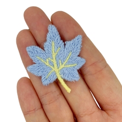 Aplique Folha Maple Crochê Azul - 2 unidades - comprar online