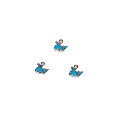 Pingente Metal Mini Baleia Azul Claro