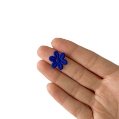 Aplique Florzinha Tecido Azul Royal - 10 unidades - comprar online