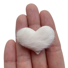 Aplique Coração Pelinhos Pequeno Creme (3cm) - 2 unidades - comprar online
