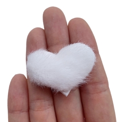 Aplique Coração Pelinhos Pequeno Branco (3cm) - 2 unidades - comprar online