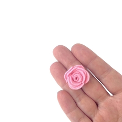 Aplique Flor de Feltro Rosa (2cm) - 2 unidades - comprar online