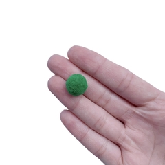 Aplique Pompom Médio Verde Bandeira (15mm) - 20 unidades - comprar online