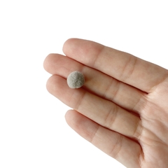 Pompom Pequeno Cinza (10mm) - 6 gramas - comprar online