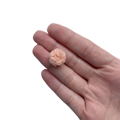 Pompom Malha Telinha Coral Claro (1.5cm) - 10 unidades - comprar online