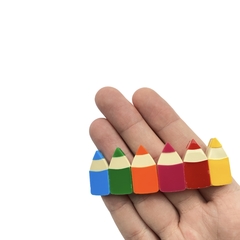 Aplique Lápis Colorido Grande Curvado Acrílico - 2 unidades - comprar online