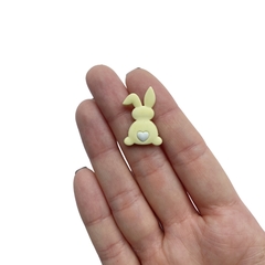 Aplique Coelhinho Pequeno Amarelo Coração Branco Emborrachado - 2 unidades - comprar online