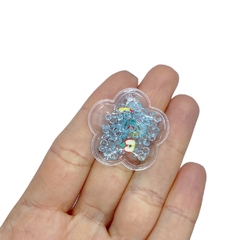 Aplique Florzinha Plástico Pequena com Cristais Azuis e Maças - 2 unidades - comprar online