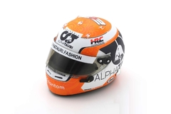 Miniatura Capacete Arai - Yuki Tsunoda - F1 2022 - 1/5 Spark