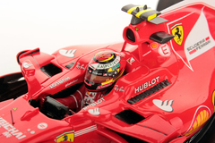 Miniatura Ferrari SF70H #7 F1 - K. Räikkönen - GP Australia 2017 - 1/18 Looksmart