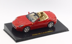 Miniatura Ferrari California Vermelha - 1/43 Altaya