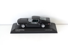 Miniatura Ford Mustang 1968 Fastback Preto - 1/43 Minichamps