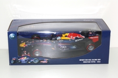 Miniatura Red Bull RB9 #1 F1 - S. Vettel - GP Brasil 2013 - 1/18 Minichamps