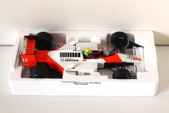 Miniatura McLaren Honda MP4/4 #12 F1 - Ayrton Senna - 1988 - 1/18 Minichamps