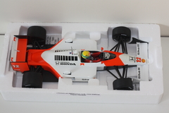 Miniatura McLaren Honda MP4/4 #12 F1 - Ayrton Senna - 1988 - 1/18 Minichamps