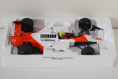 Miniatura McLaren Honda MP4/4 #12 F1 - Ayrton Senna - 1988 - 1/18 Minichamps